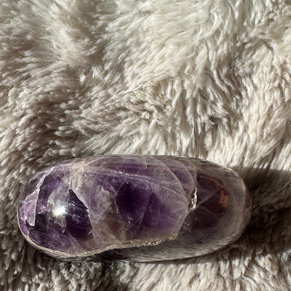 Purple Amethyst Stone - Picture 2 of 4